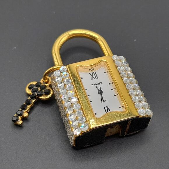 Vintage Timex Rhinestone Lock Style Watch, Needs Battery, Japan Mt, Quartz - Picture 9 of 10